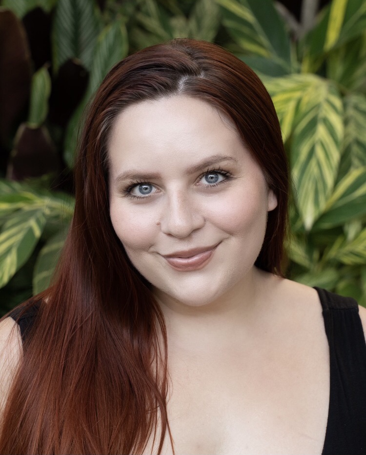 Placeholder for a professional headshot of soprano Zoe Rose Pallas
